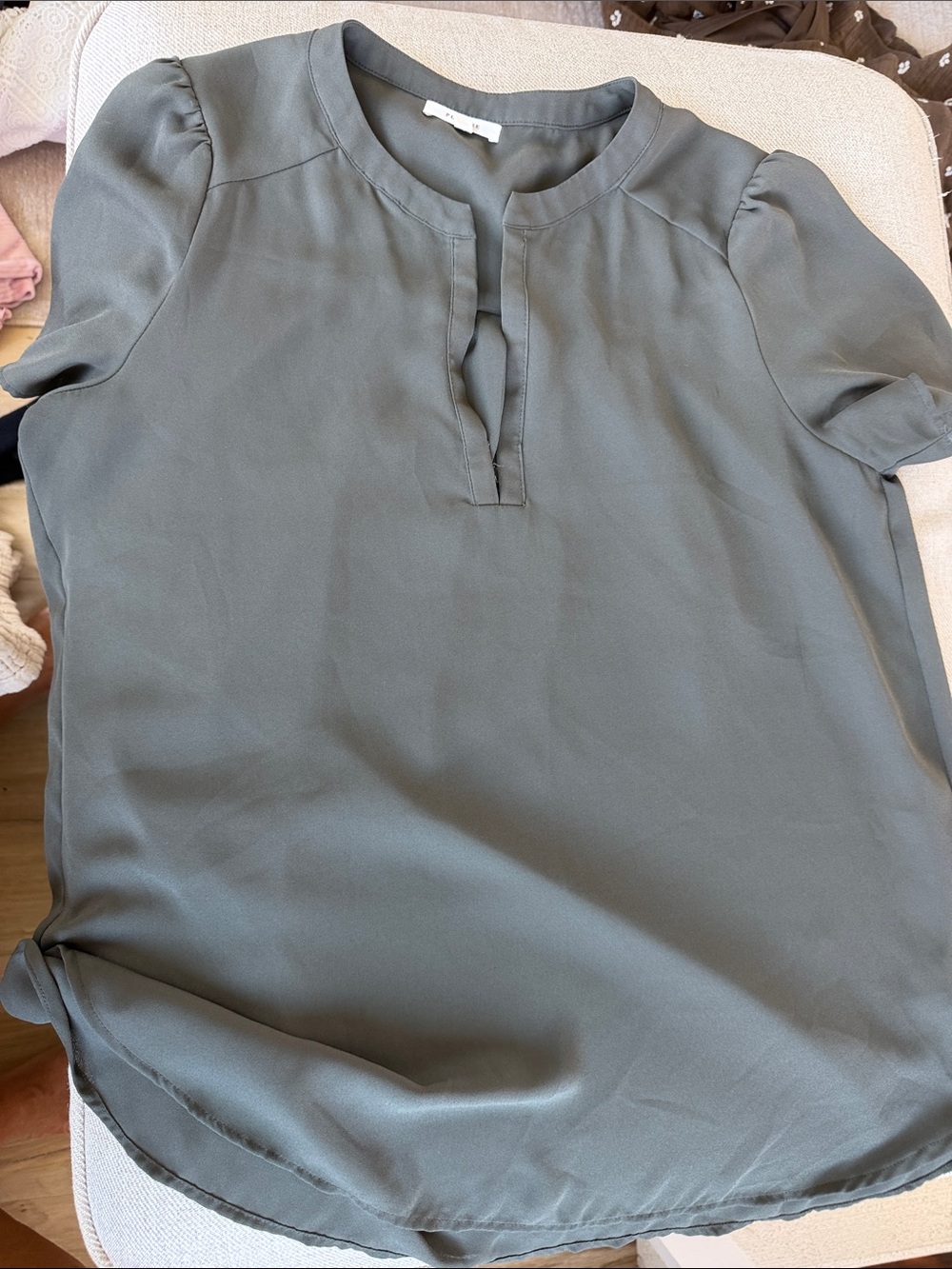 Pleione Olive Short-Sleeve Collarless Top
